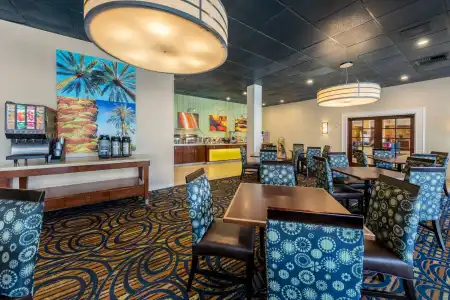 Clarion Anaheim Resort - 23