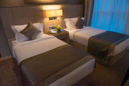 Tryp by Wyndham Abu Dhabi City Center - 37