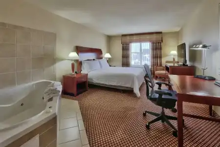 Hilton Garden Inn Las Cruces - 44