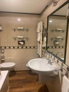 BW Premier Collection CHC Continental - 26