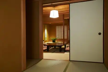Yamatoya Honten - 0