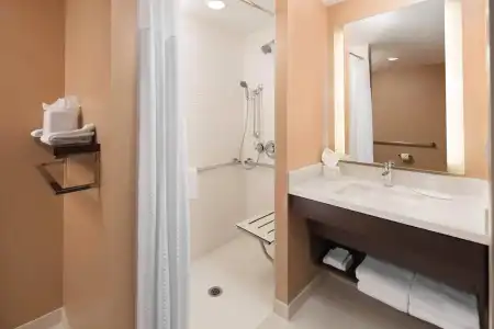 TownePlace Suites by Marriott San Diego Downtown - 42