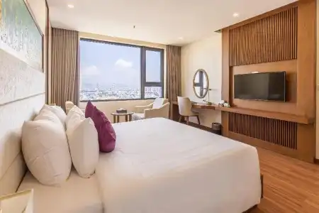 Rosamia Da Nang - 96