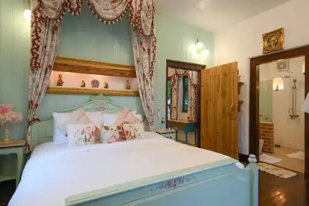 Swiss Valley Hip Resort - 145