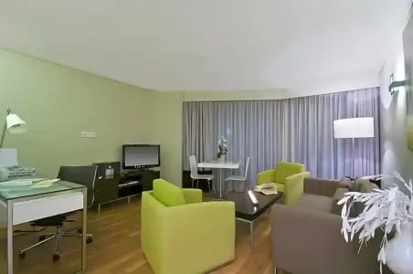 B-ApartMontgomery - 34