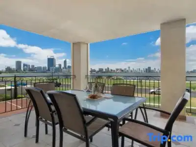 The Peninsula Riverside Serviced Apartments - 168