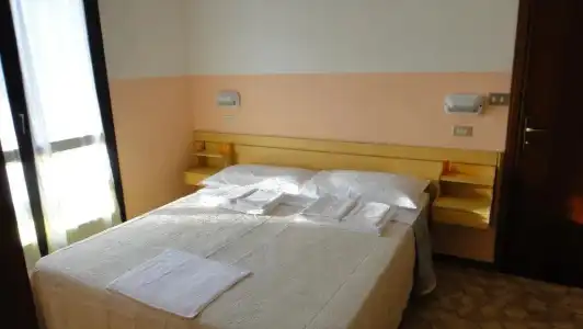 Bologna - 0