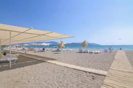 Sunset Beach Club - 17