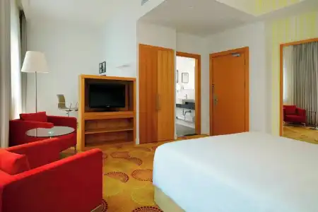 Courtyard by Marriott Budapest City Center - 52