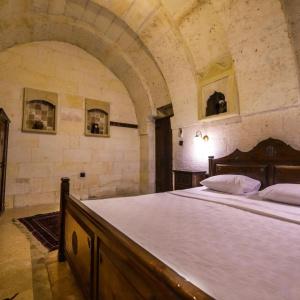 Vineyard Cave - 34