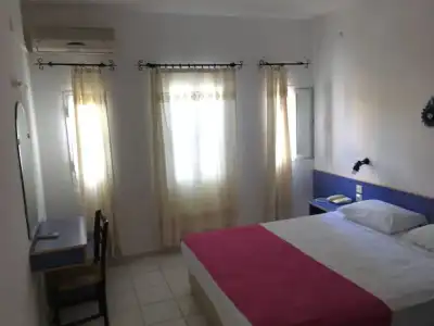 Omar & Suites - 21