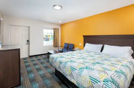 Cardinal Motel - 16