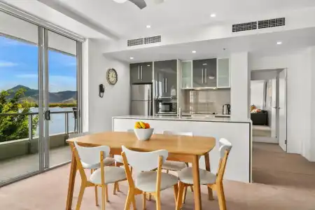 Cairns Private Apartments - 135