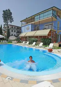 His Sirmione - Lakeview Pool - 38