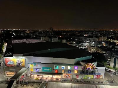 Mall Suites - 201