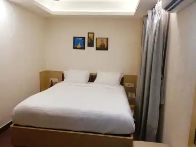 Emirates - 3