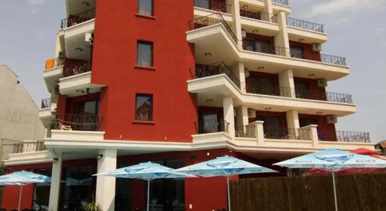 Salena Plaza - 31