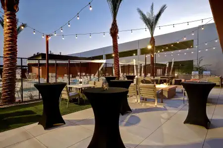 Hampton Inn & Suites Las Vegas Convention Center - No Resort Fee - 19