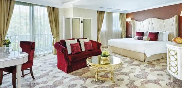 Resorts World Sentosa - Crockfords Tower - 39