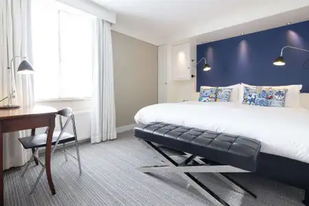 Golden Tulip Central - 129