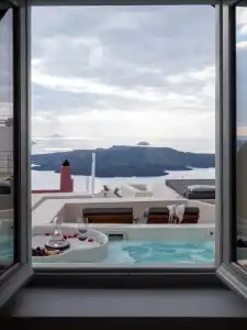 Caldera Cliff Illusion Suites - 54