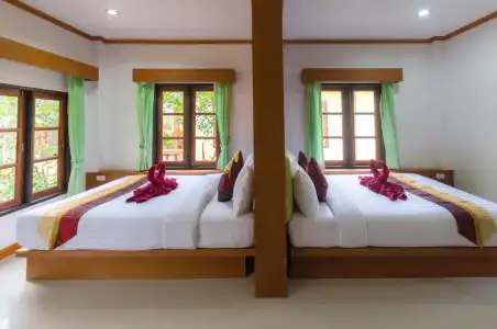 Sleep In Lanta Resort - 1