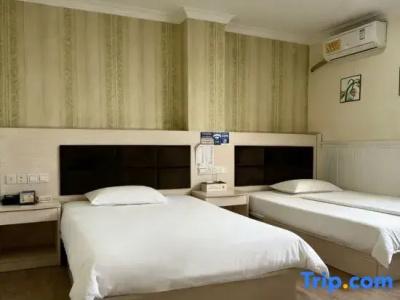 Meet Youth Hostel - 33