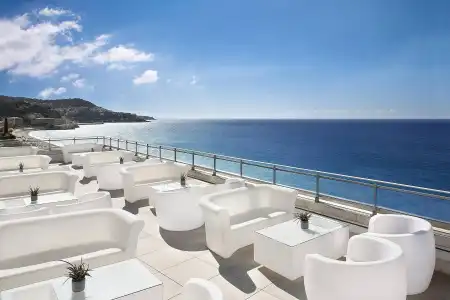 Le Meridien - 23