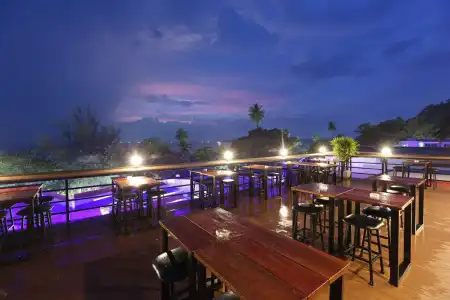 Balcony Party Hostel - Adult Only +18 - 14