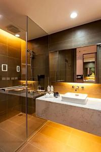 Hyatt Place Bangkok Sukhumvit 1 - 48
