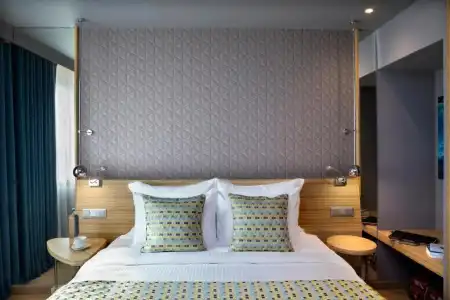 Zeus Wyndham Grand Athens - 80