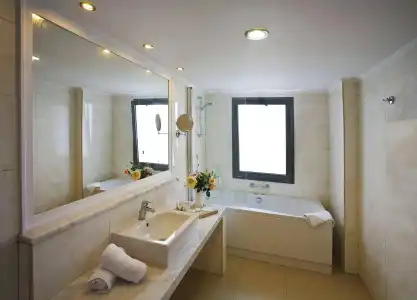 Kresten Royal Euphoria Resort - 10