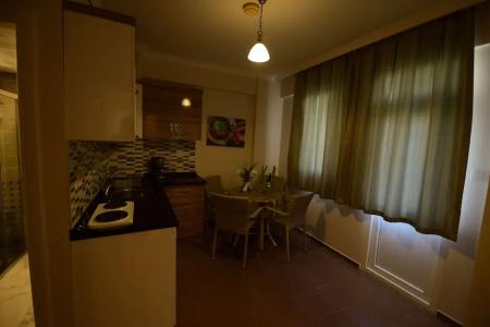 Narcis Apart - 84