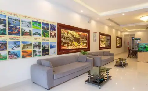 Luxury Airport & Spa - 11