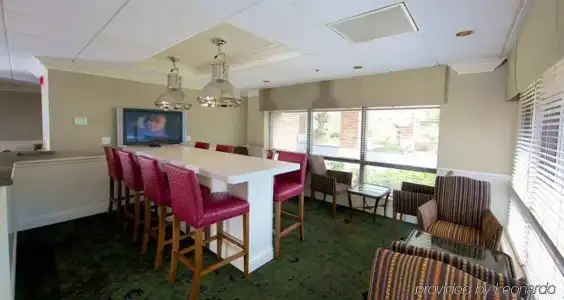 Hampton Inn San Diego-Kearny Mesa - 19