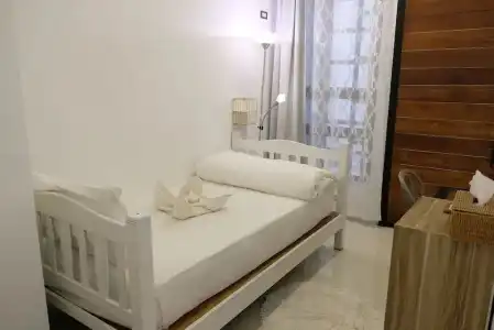 Sherloft Home & Hostel - 56