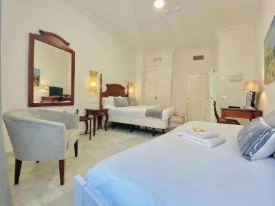 Boutique Las Cortes de Cádiz - 69