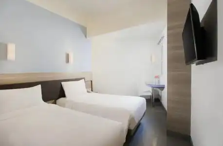 Amaris Satrio Kuningan - Jakarta - 23