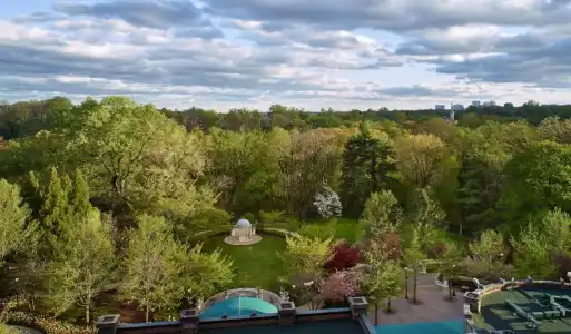 Omni Shoreham - 133