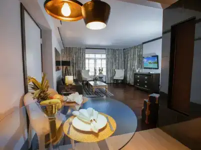 Lincoln Arms Suites - 89