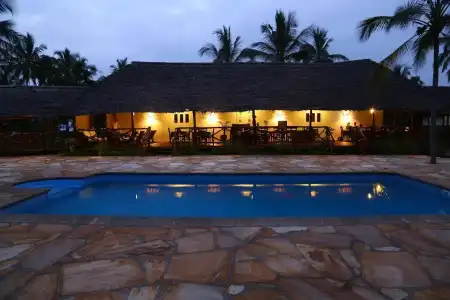 Kijongo Bay Beach Resort - 6