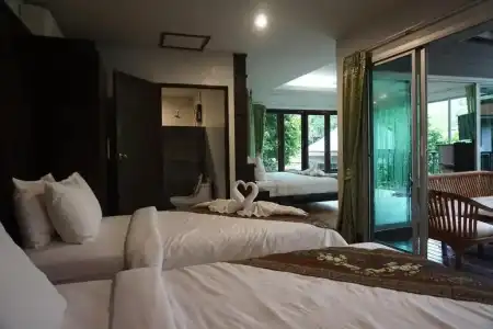 Rock And Treehouse Resort - 32