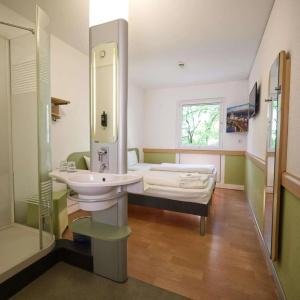 Ibis budget Koeln Messe - 25