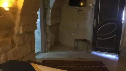Stone Age Mansion - 66