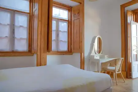 This Is Lisbon Hostel - 49