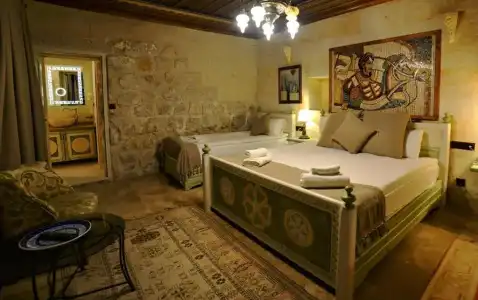 Caftan Cave Suites - 20