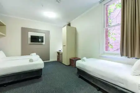Best Western Melbourne City - 20