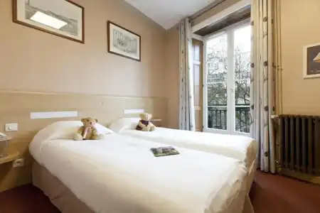 Hôtel Duquesne - 41