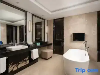 Hilton - 119