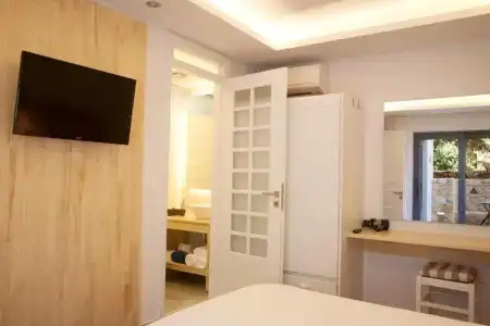 Artemis Village Apartments & Studios - 61